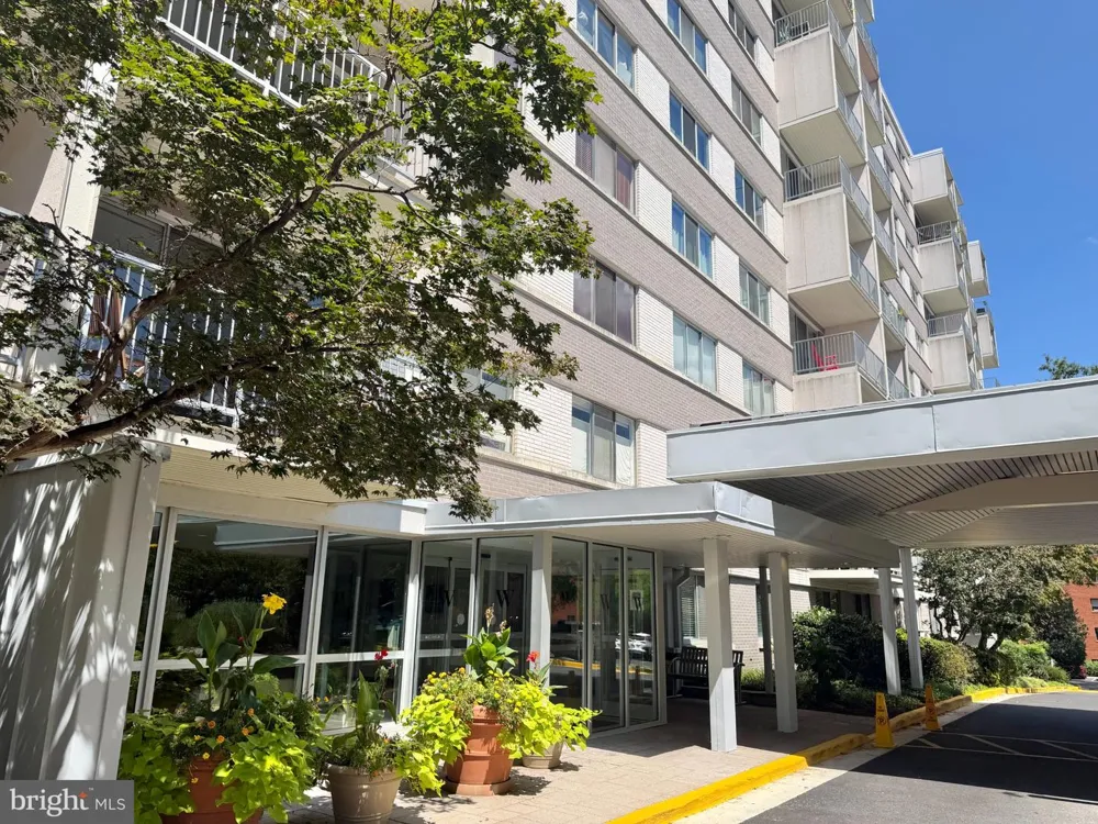 4977 BATTERY LANE #1-921 Bethesda, MD 20814