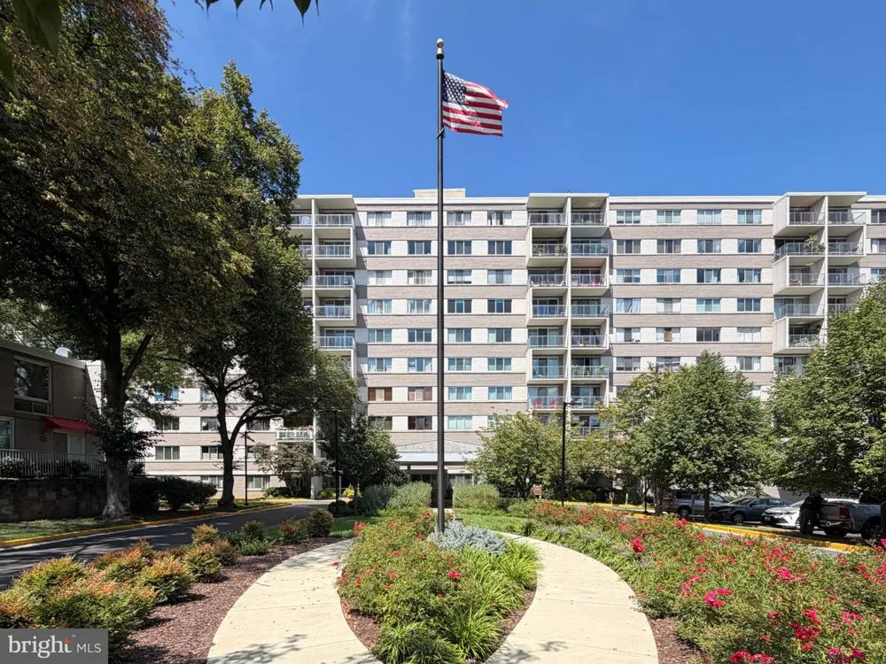 4977 BATTERY LANE #1-921 Bethesda, MD 20814