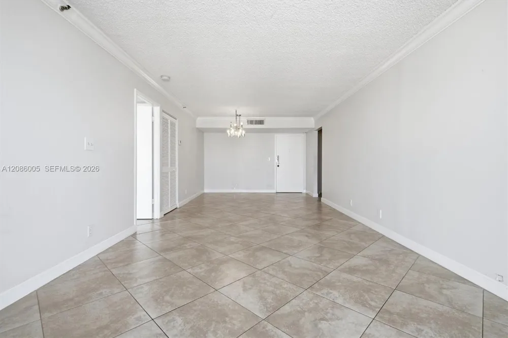 290 174th St #2104 Sunny Isles Beach, FL 33160
