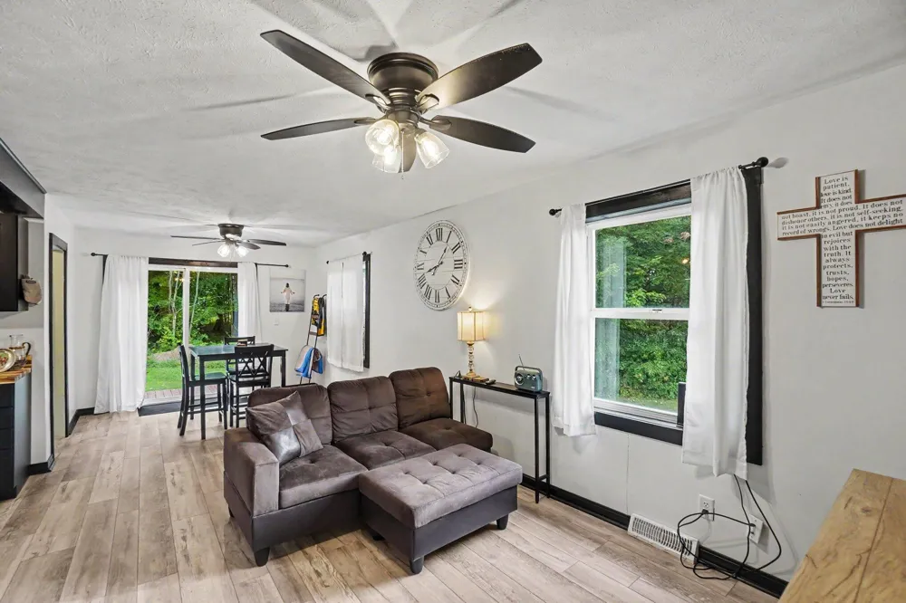2225 S Wisner Avenue Fremont, MI 49412