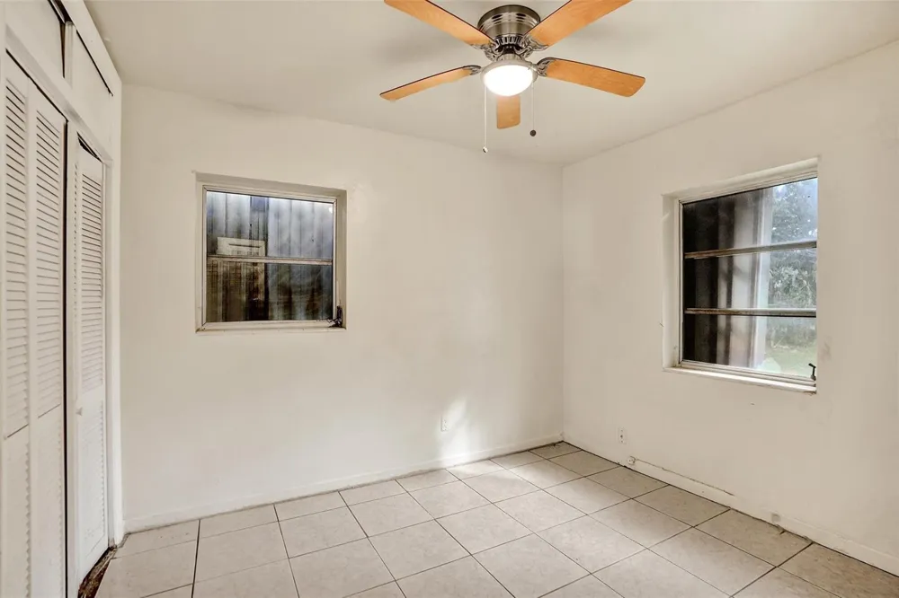 1318 NW 11TH PLACE Fort Lauderdale, FL 33311