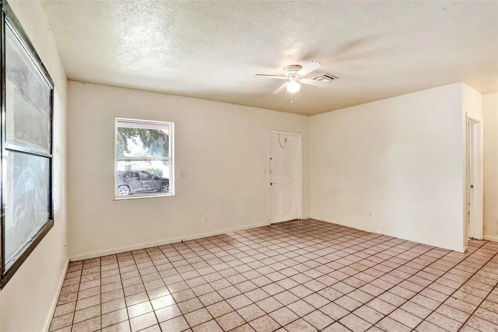 1318 NW 11TH PLACE Fort Lauderdale, FL 33311