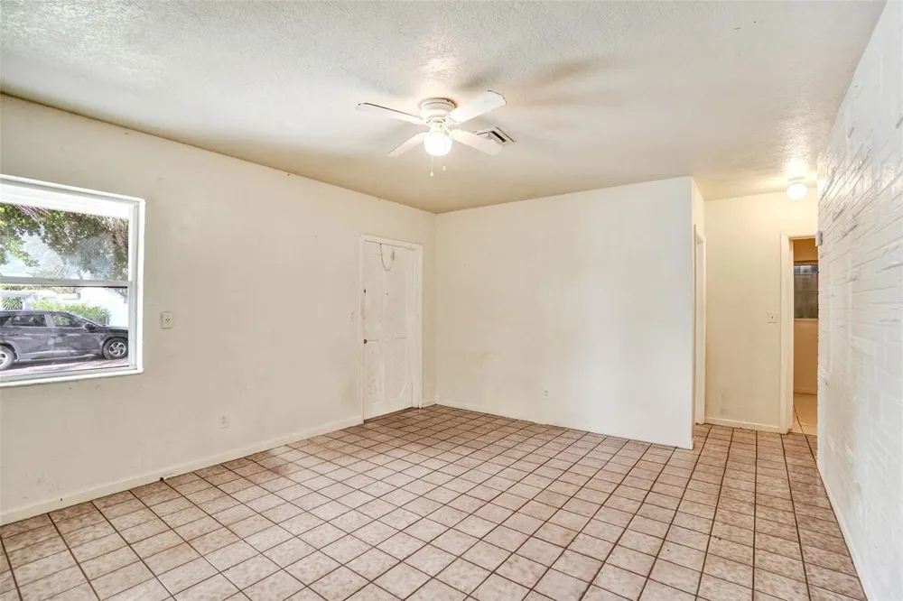 1318 NW 11TH PLACE Fort Lauderdale, FL 33311