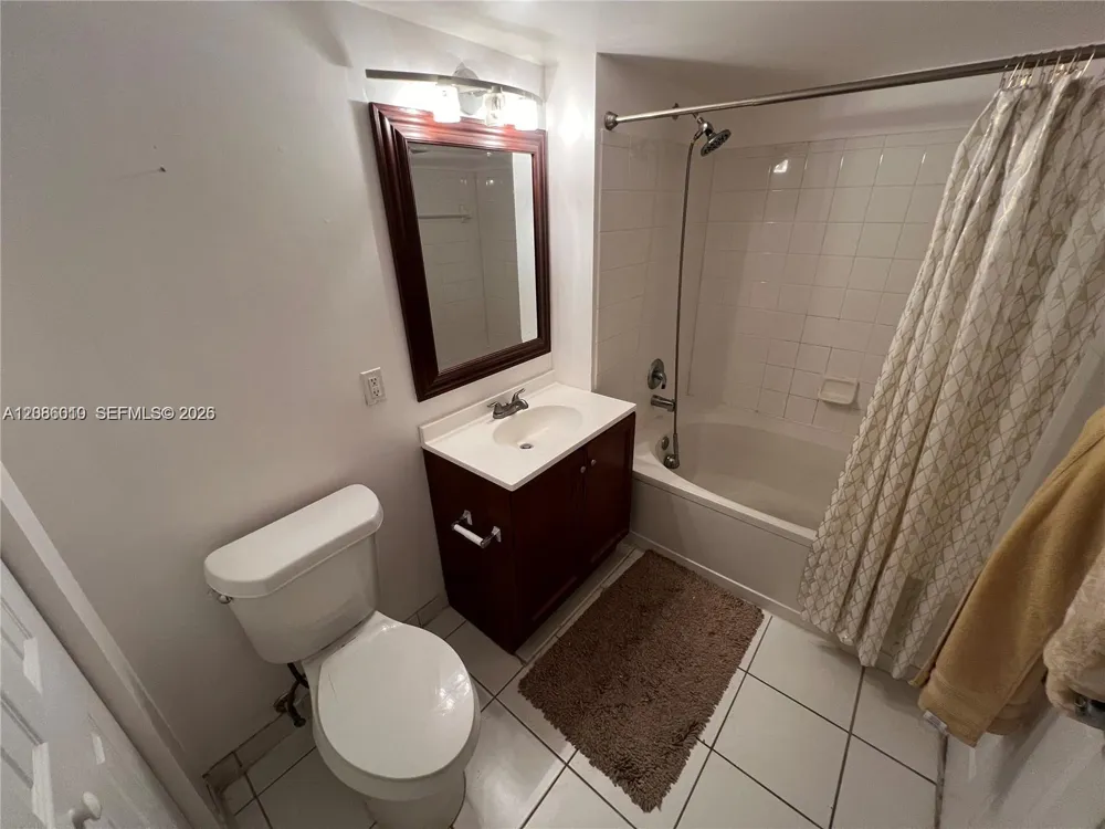 2965 NE 185th St #1503 Aventura, FL 33180