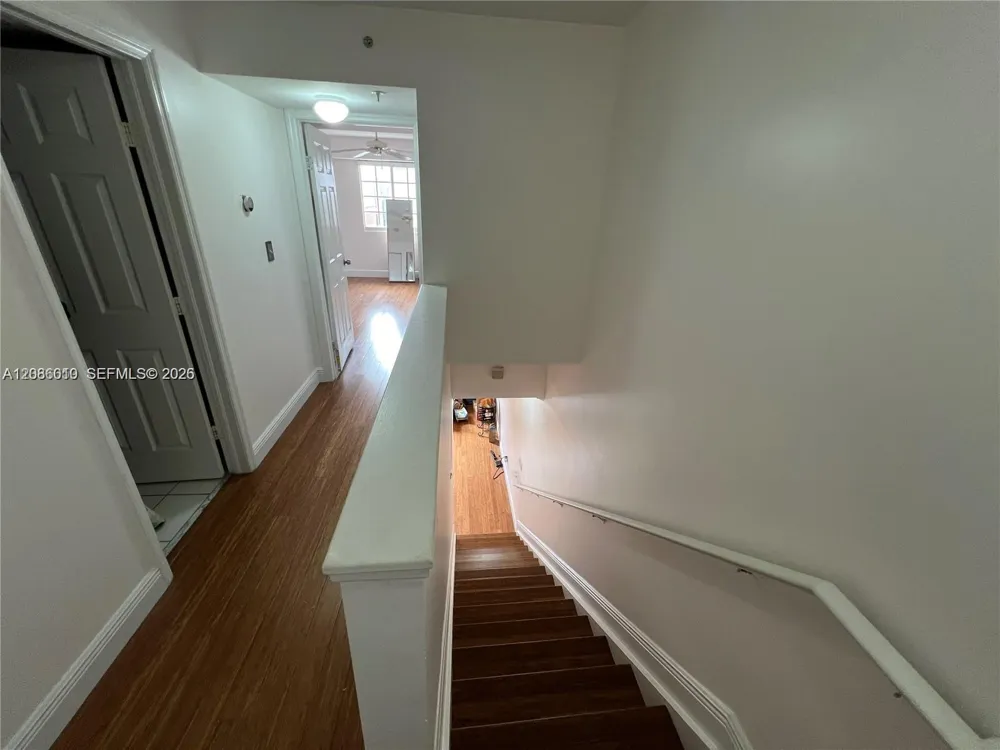 2965 NE 185th St #1503 Aventura, FL 33180