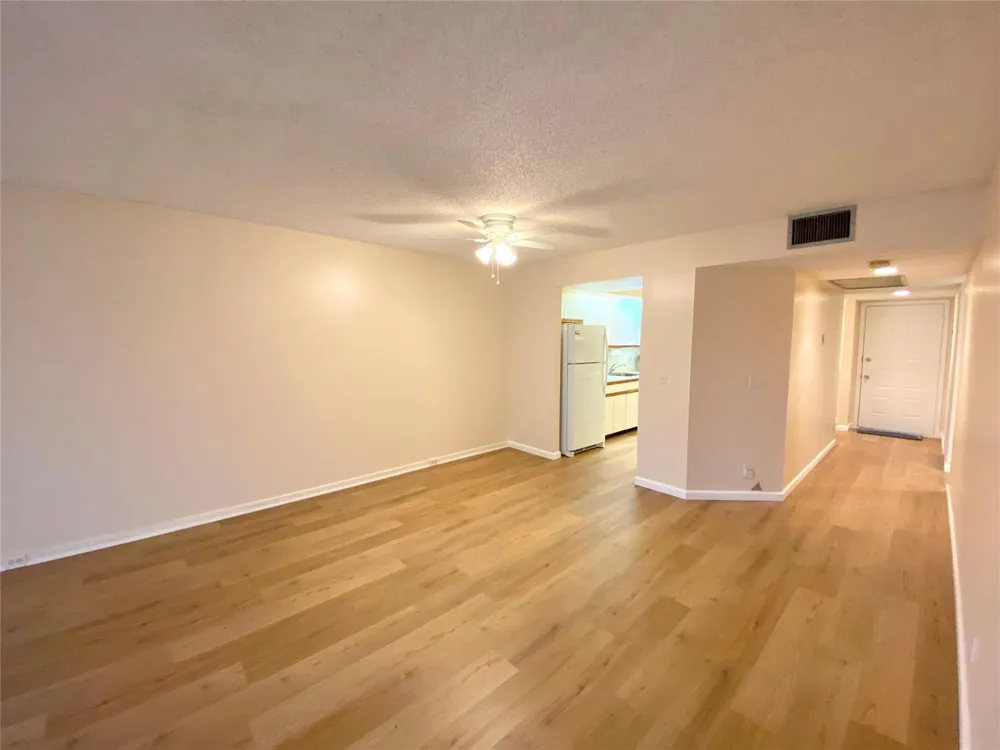 1000 SW 128TH TERRACE #411V Pembroke Pines, FL 33027