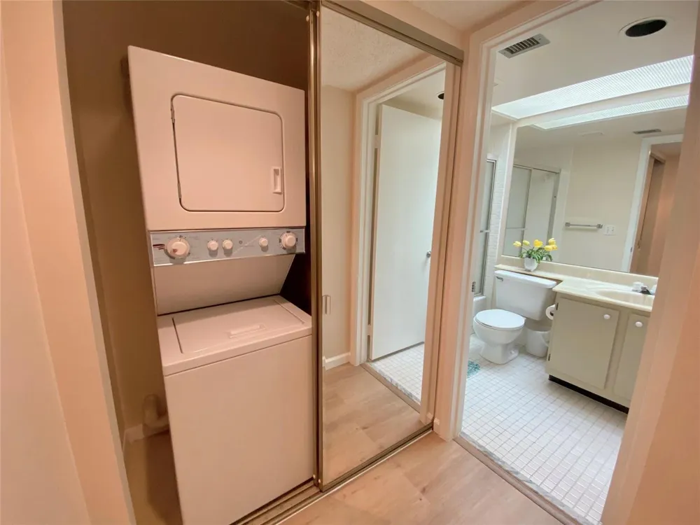 1000 SW 128TH TERRACE #411V Pembroke Pines, FL 33027