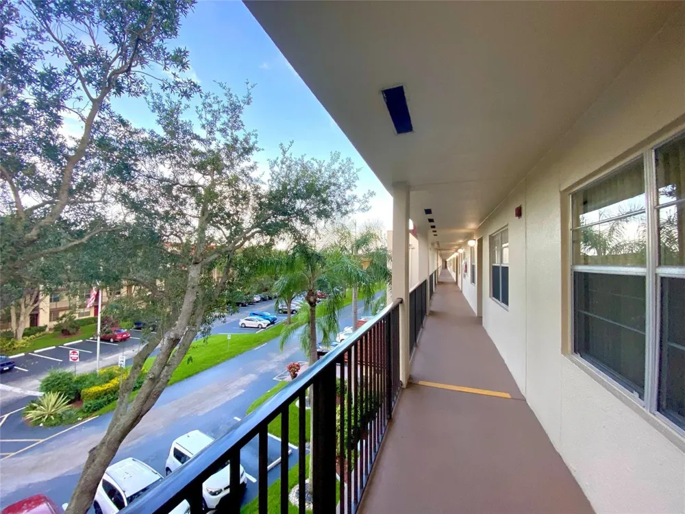1000 SW 128TH TERRACE #411V Pembroke Pines, FL 33027