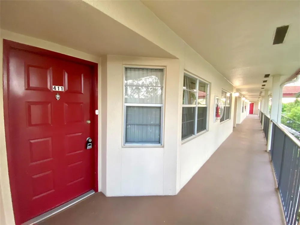 1000 SW 128TH TERRACE #411V Pembroke Pines, FL 33027