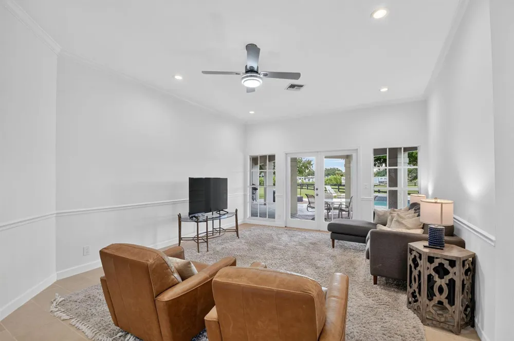 876 Cindy Cir Lane Wellington, FL 33414