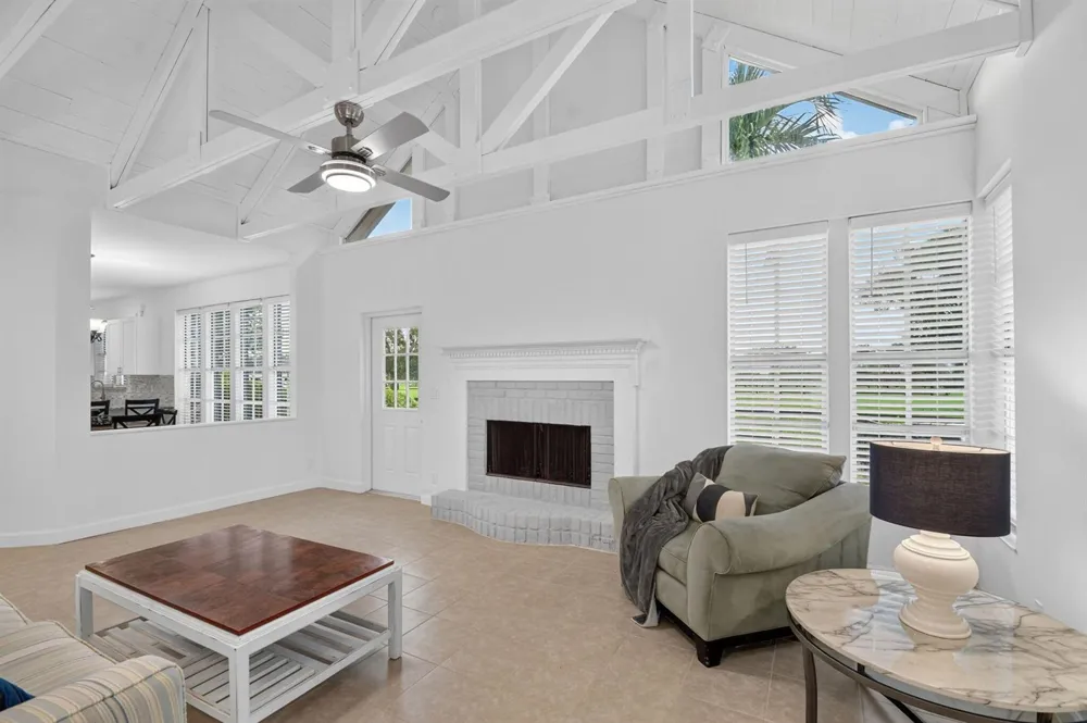 876 Cindy Cir Lane Wellington, FL 33414