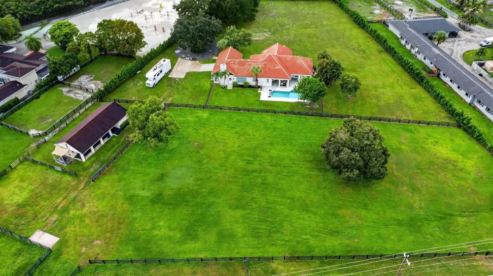 876 Cindy Cir Lane Wellington, FL 33414