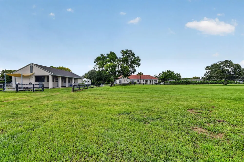 876 Cindy Cir Lane Wellington, FL 33414