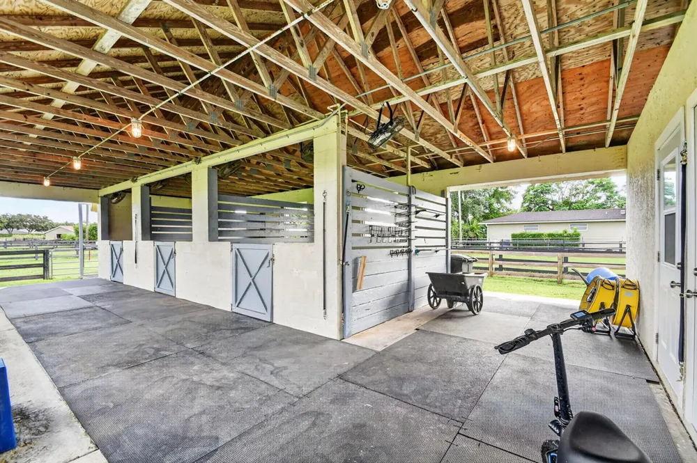 876 Cindy Cir Lane Wellington, FL 33414