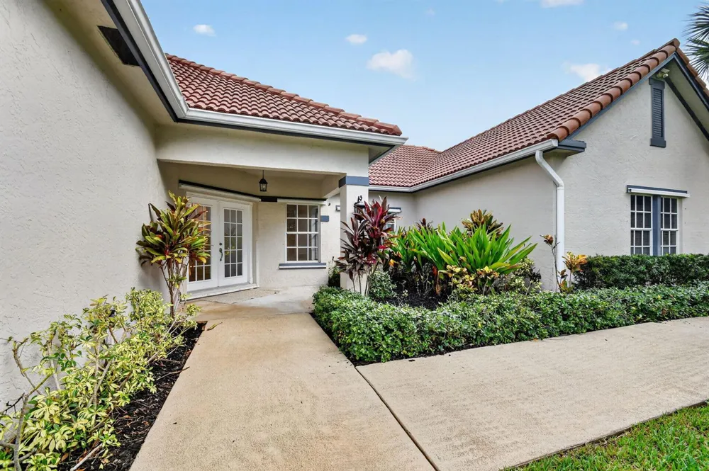 876 Cindy Cir Lane Wellington, FL 33414