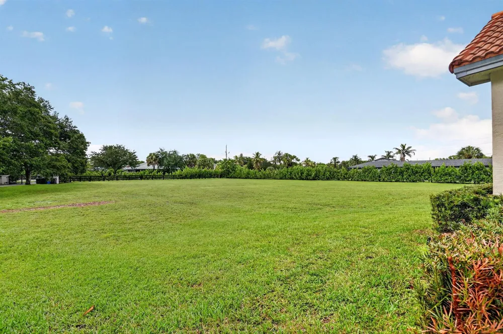 876 Cindy Cir Lane Wellington, FL 33414