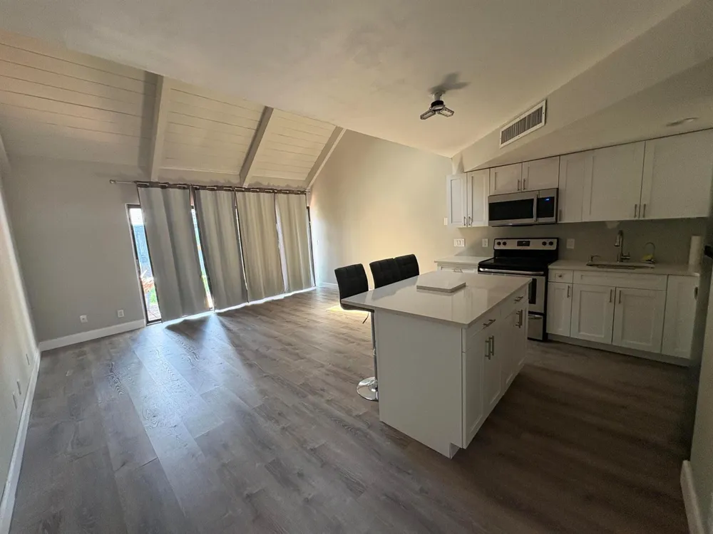 25 DEER CREEK ROAD #C101 Deerfield Beach, FL 33442