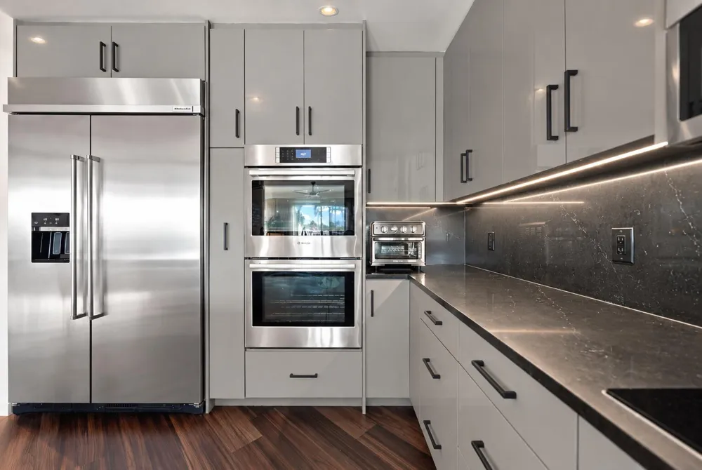 516 HENDRICKS Isle #2C Fort Lauderdale, FL 33301