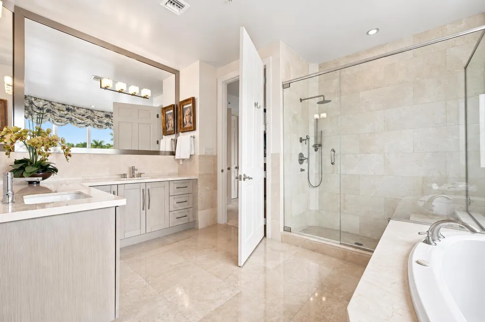 516 HENDRICKS Isle #2C Fort Lauderdale, FL 33301