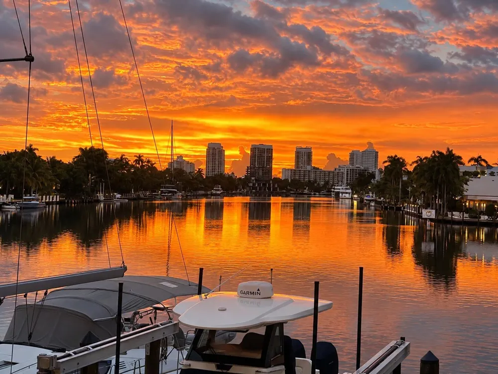 516 HENDRICKS Isle #2C Fort Lauderdale, FL 33301