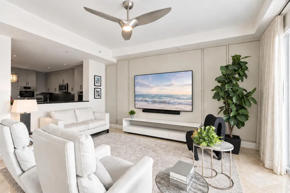516 HENDRICKS Isle #2C Fort Lauderdale, FL 33301