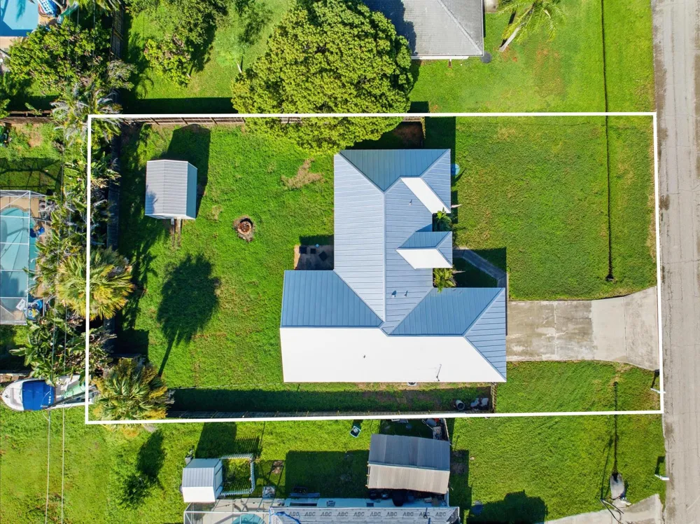 385 SW Nativity Terrace Port St. Lucie, FL 34953