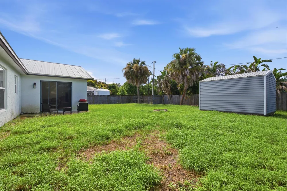 385 SW Nativity Terrace Port St. Lucie, FL 34953