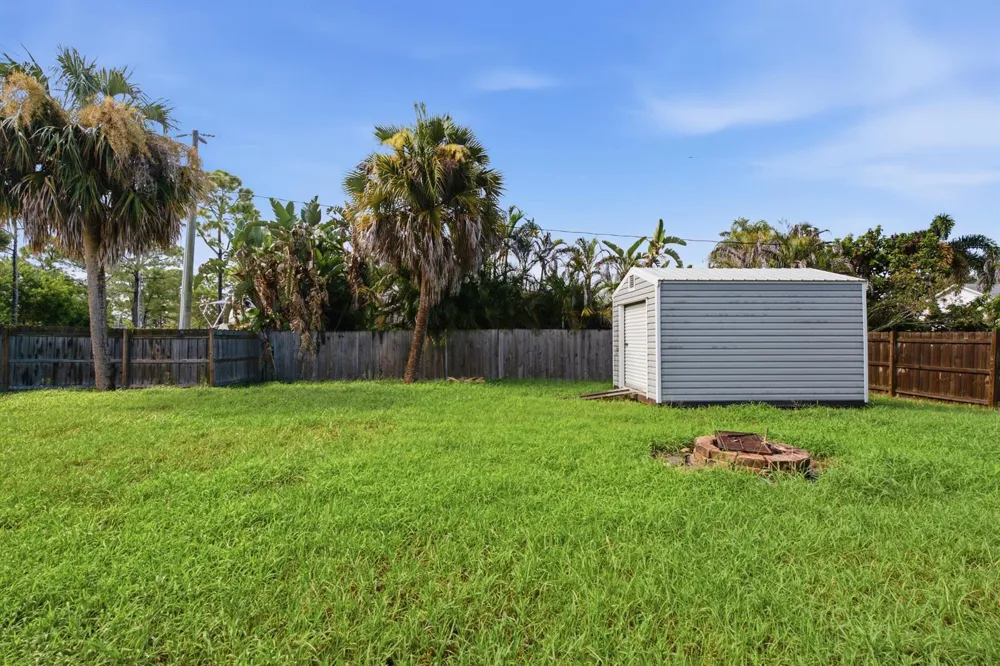 385 SW Nativity Terrace Port St. Lucie, FL 34953