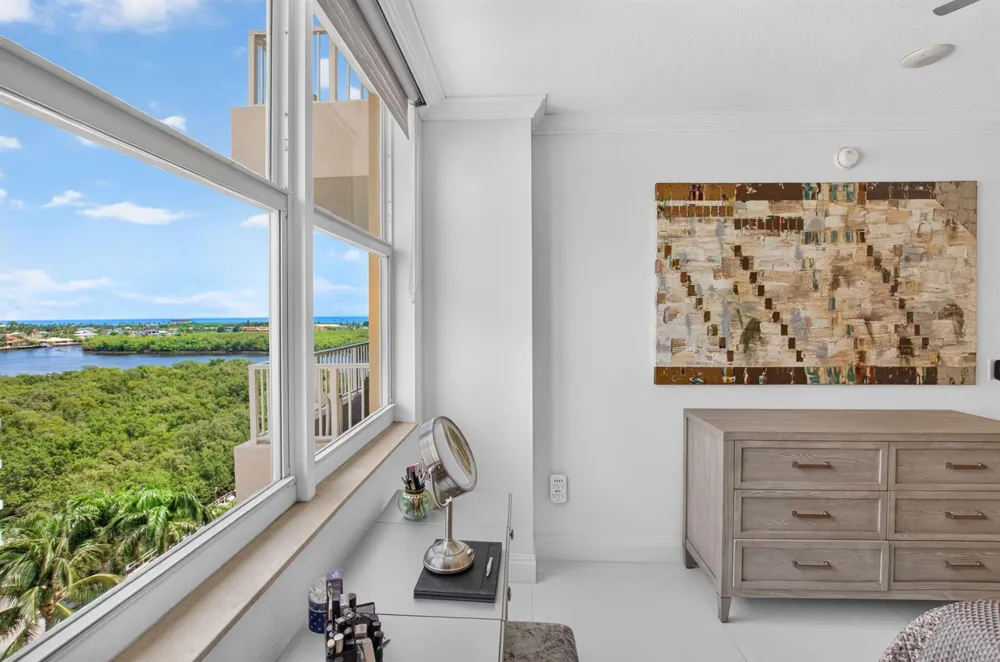 625 Casa Loma Boulevard #1003 Boynton Beach, FL 33435