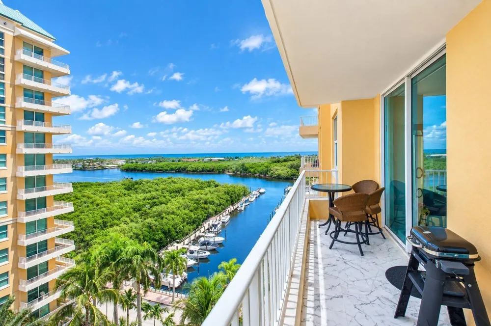 625 Casa Loma Boulevard #1003 Boynton Beach, FL 33435