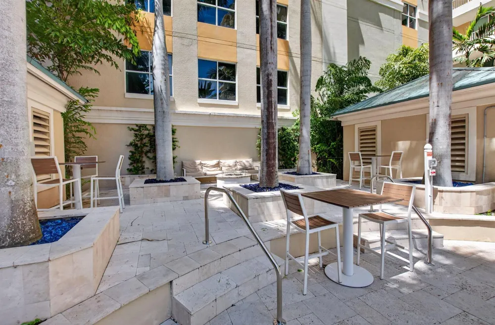 625 Casa Loma Boulevard #1003 Boynton Beach, FL 33435