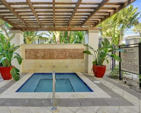 2421 NE 65TH STREET #608