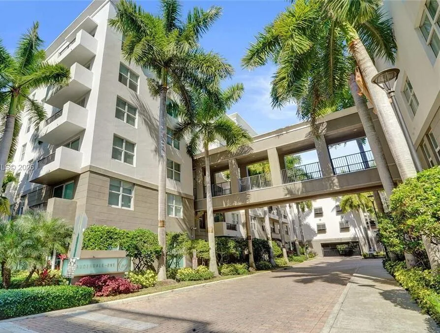 2421 NE 65TH STREET #608 Fort Lauderdale, FL 33308