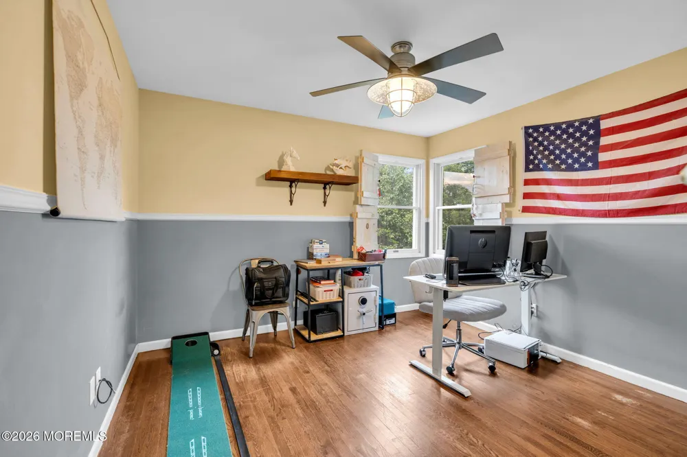 6 Volt Place Middletown, NJ 07748