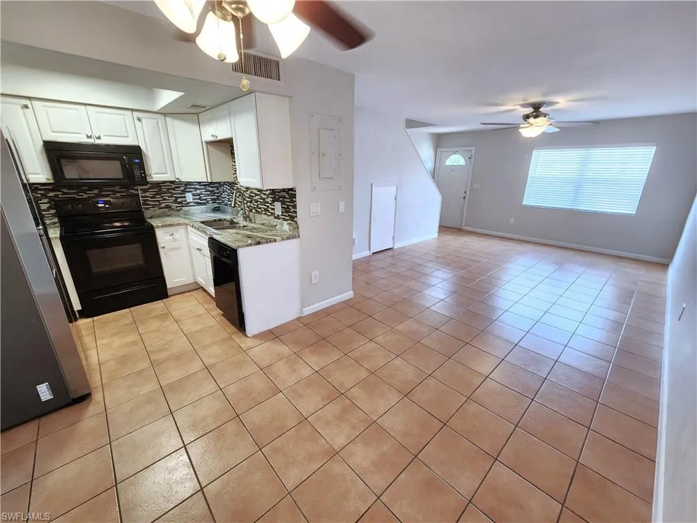 16180 Dublin Circle #2 Fort Myers, FL 33908