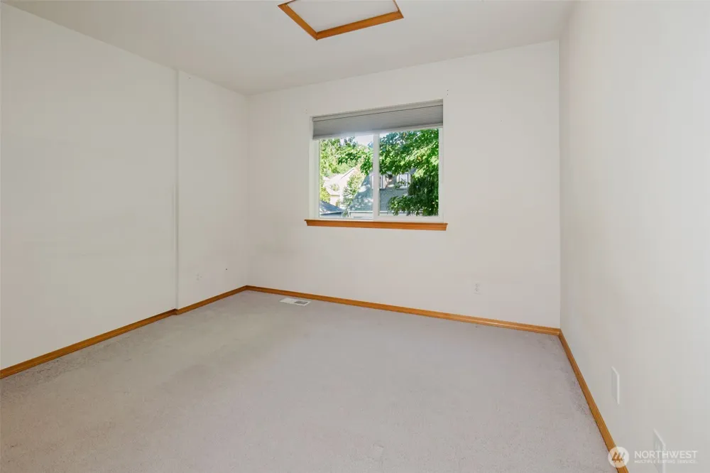 7037 Whistle Lane NE Bremerton, WA 98311