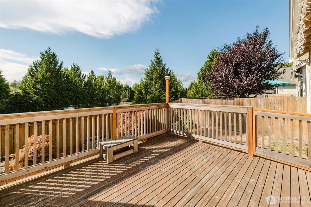 7037 Whistle Lane NE Bremerton, WA 98311
