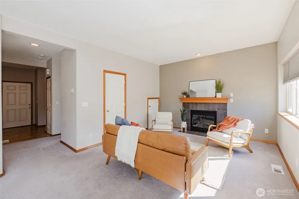 7037 Whistle Lane NE Bremerton, WA 98311