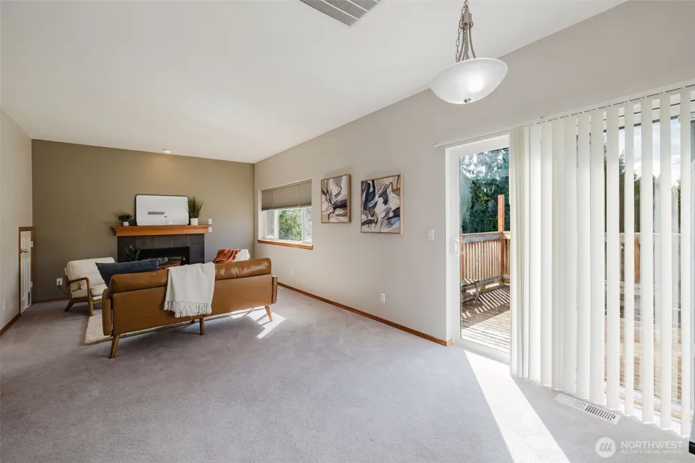 7037 Whistle Lane NE Bremerton, WA 98311