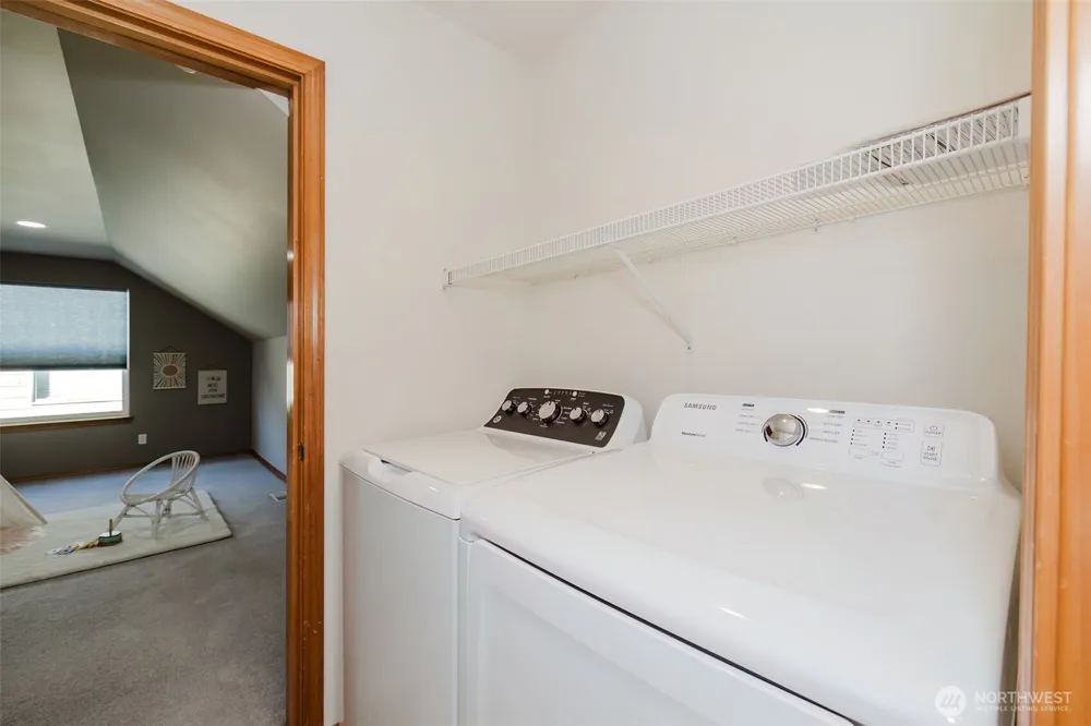 7037 Whistle Lane NE Bremerton, WA 98311