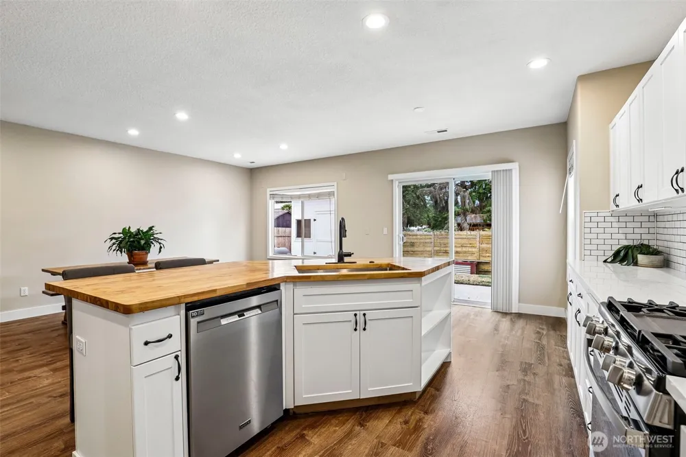 2608 NE 164th Avenue Vancouver, WA 98684
