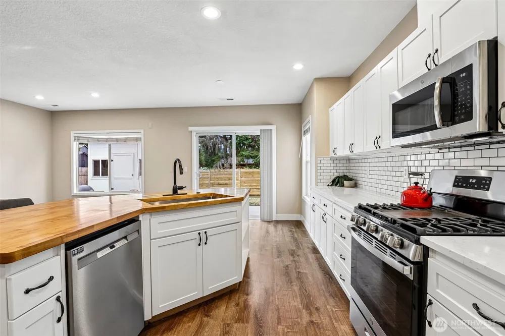 2608 NE 164th Avenue Vancouver, WA 98684