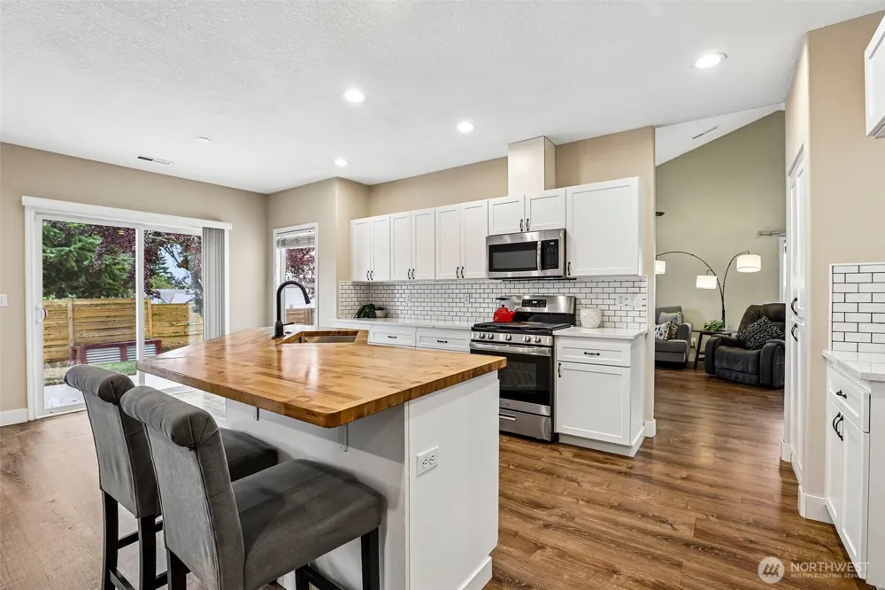 2608 NE 164th Avenue Vancouver, WA 98684