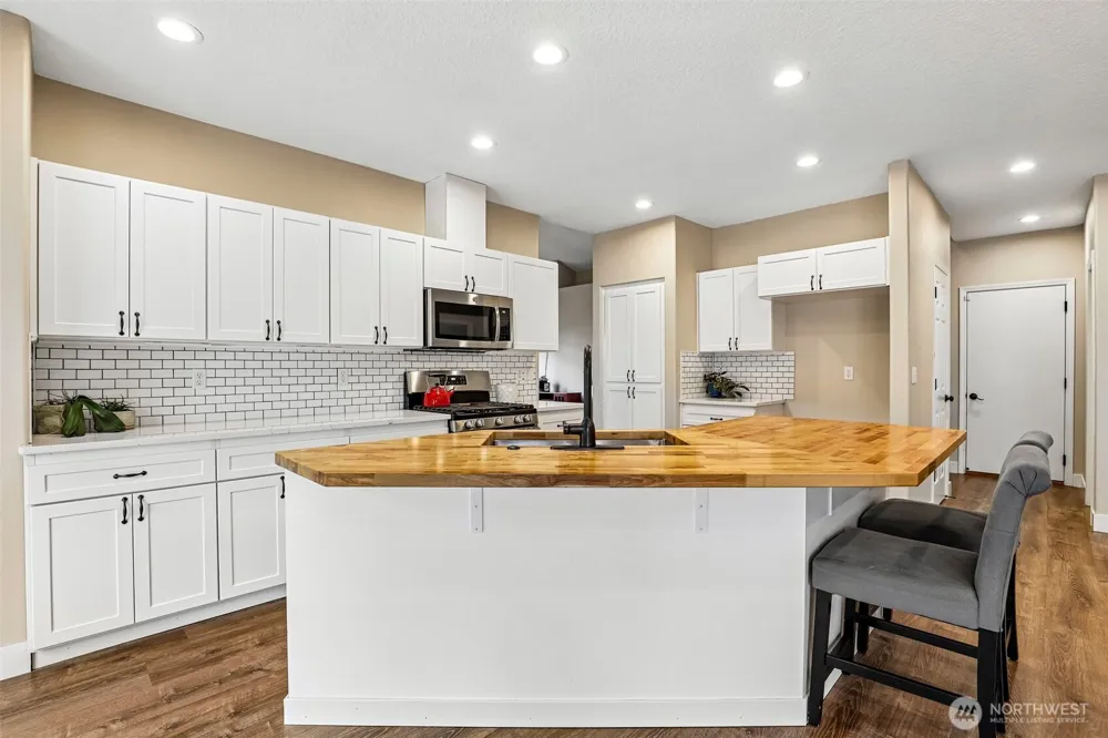 2608 NE 164th Avenue Vancouver, WA 98684