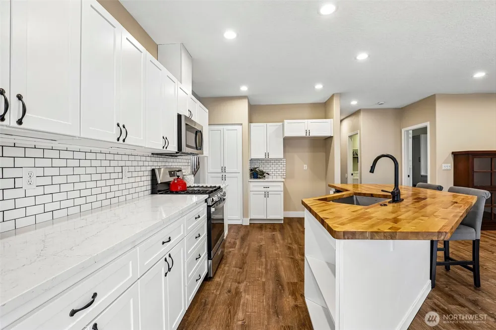 2608 NE 164th Avenue Vancouver, WA 98684