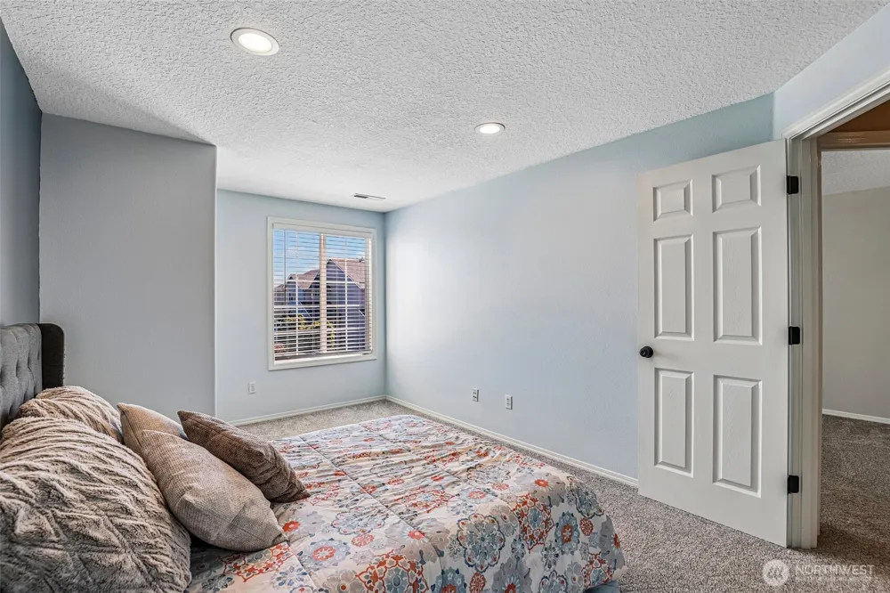 2608 NE 164th Avenue Vancouver, WA 98684