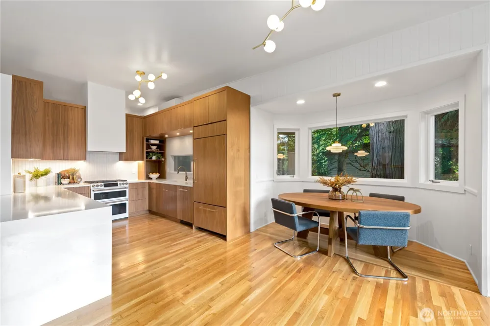 8504 43rd Avenue NE Seattle, WA 98115
