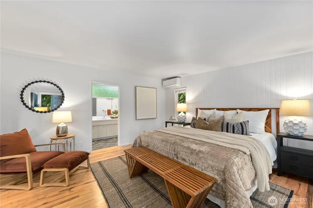 8504 43rd Avenue NE Seattle, WA 98115