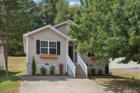677 Belgium Dr