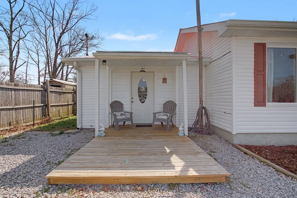 127 Rockhouse Rd Hohenwald, TN 38462